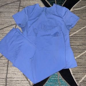 Ceil blue 💙 scrubology set